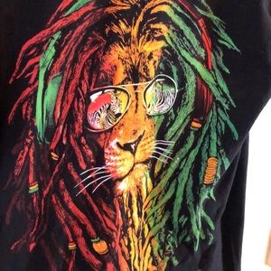 The Duck Co Graphic T-shirt Ardastra Zoo Bahamas Men’s Medium Black